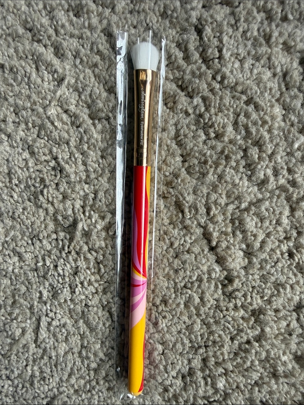 🥳 7/$10! NEW Colorful Swirl Handle Makeup Brush - White Bristles